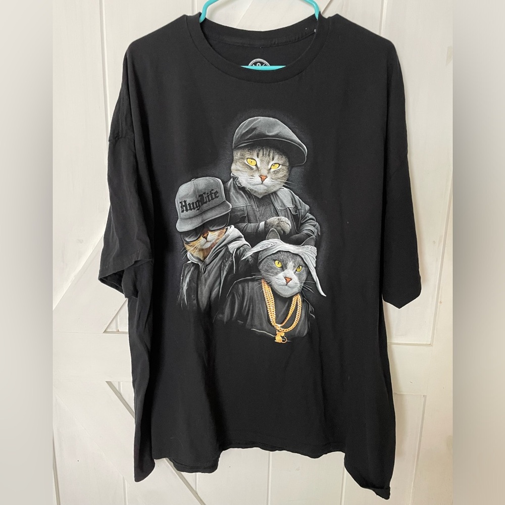 DOM, plus, 3x, black, cat tee, hug life, fun, character tee. Great gift! Summer